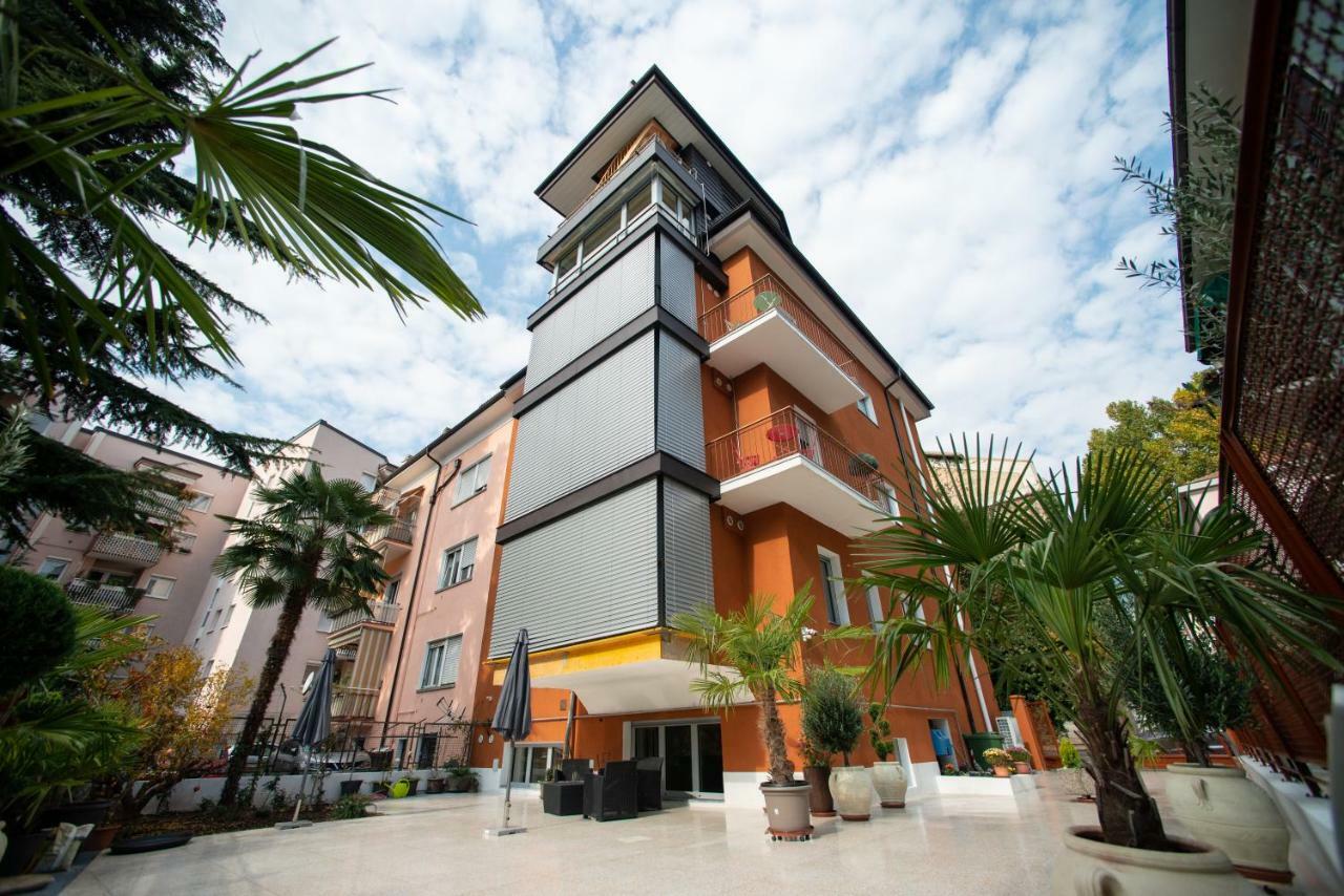 Gardar 79 Apartment Bolzano Luaran gambar